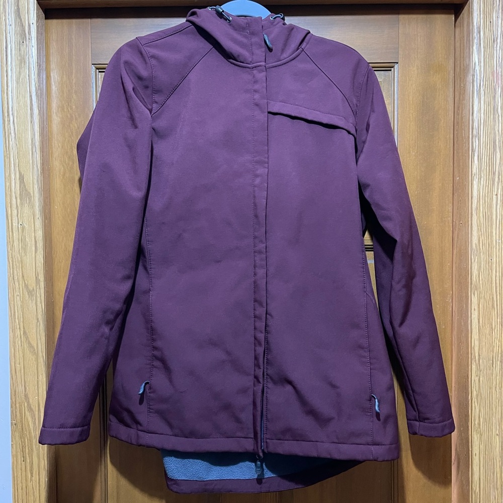 New balance high low soft shell jacket